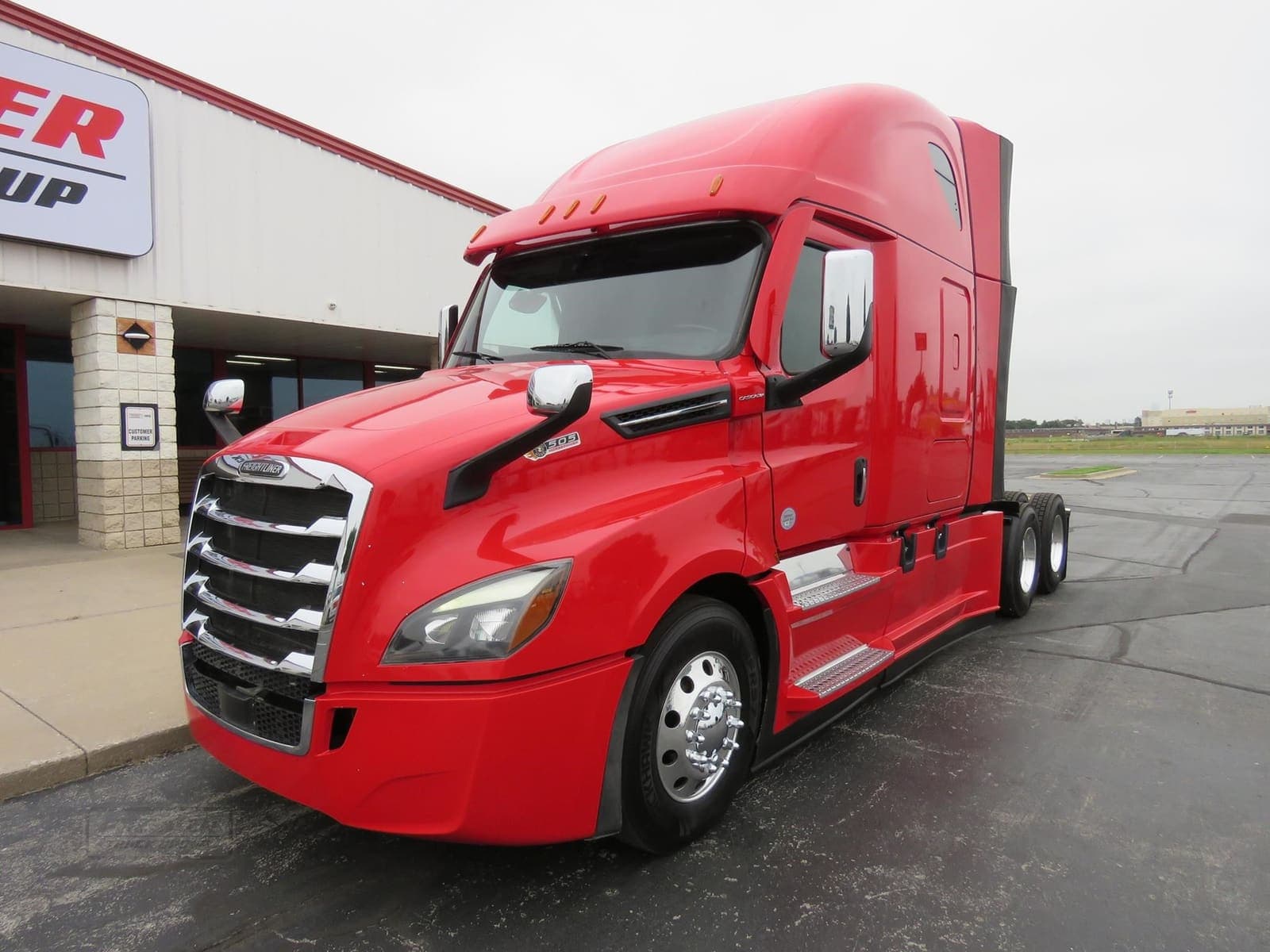 2023 Freightliner Cascadia 126
